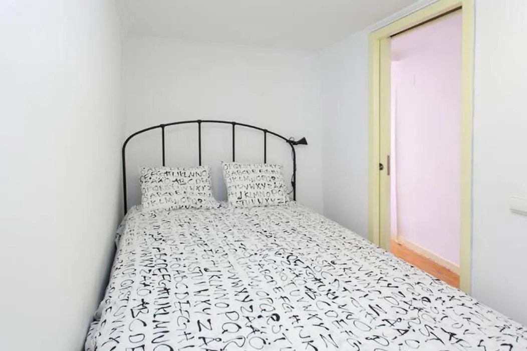 Alfama - Heart Of Fado And Fun Apartment Lisbon 0*,  Portugal